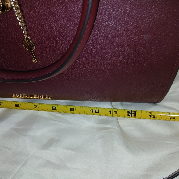 NWOT Michael Kors Oxblood Hamilton Satchel Crossbody Strap Gold Hardware - Picture 13 of 16